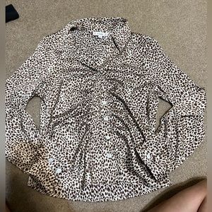 Silk fitted button up